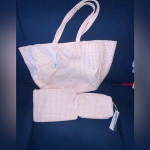 Stoney Clover Lane NWT bundle: Seersucker Daisy Sunset tote, small & flat pouch